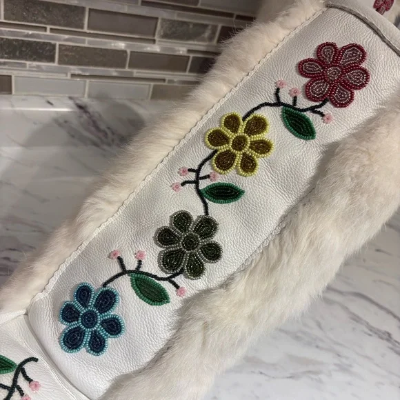 Mukluks Rosa Scribe Custom handmade Indigenous Art Beaded rabbit fur - Picture 3 of 10